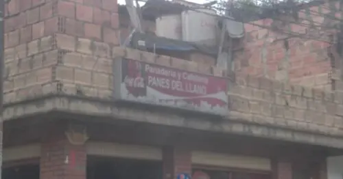 PANADERIA Y CAFETERIA PANES DEL LLANO PANADERIA Y CAFETERIA PANES DEL LLANO